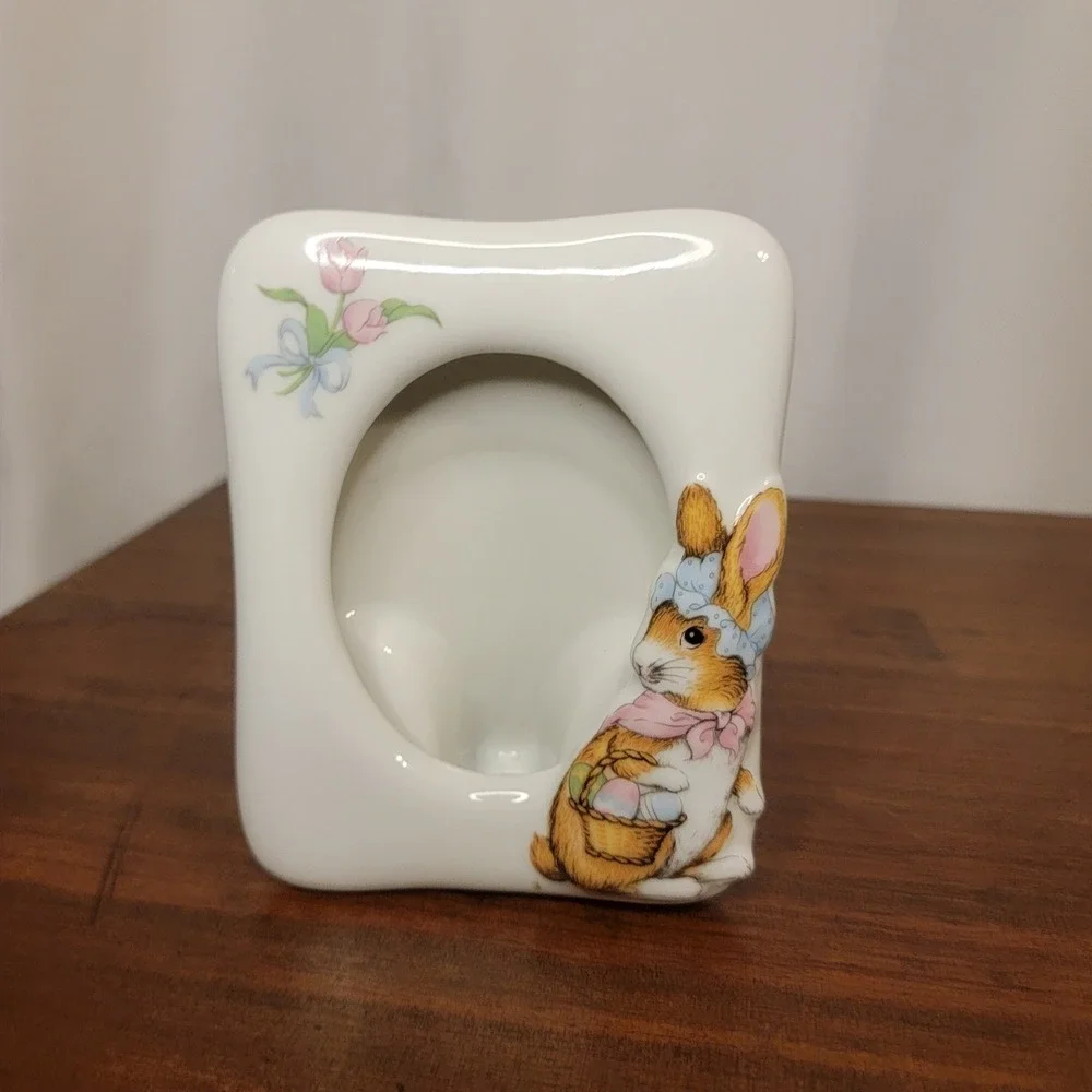 Vintage Ceramic Japan Picture Frame Bunny Easter Decor Cottagecore Floral Table‎